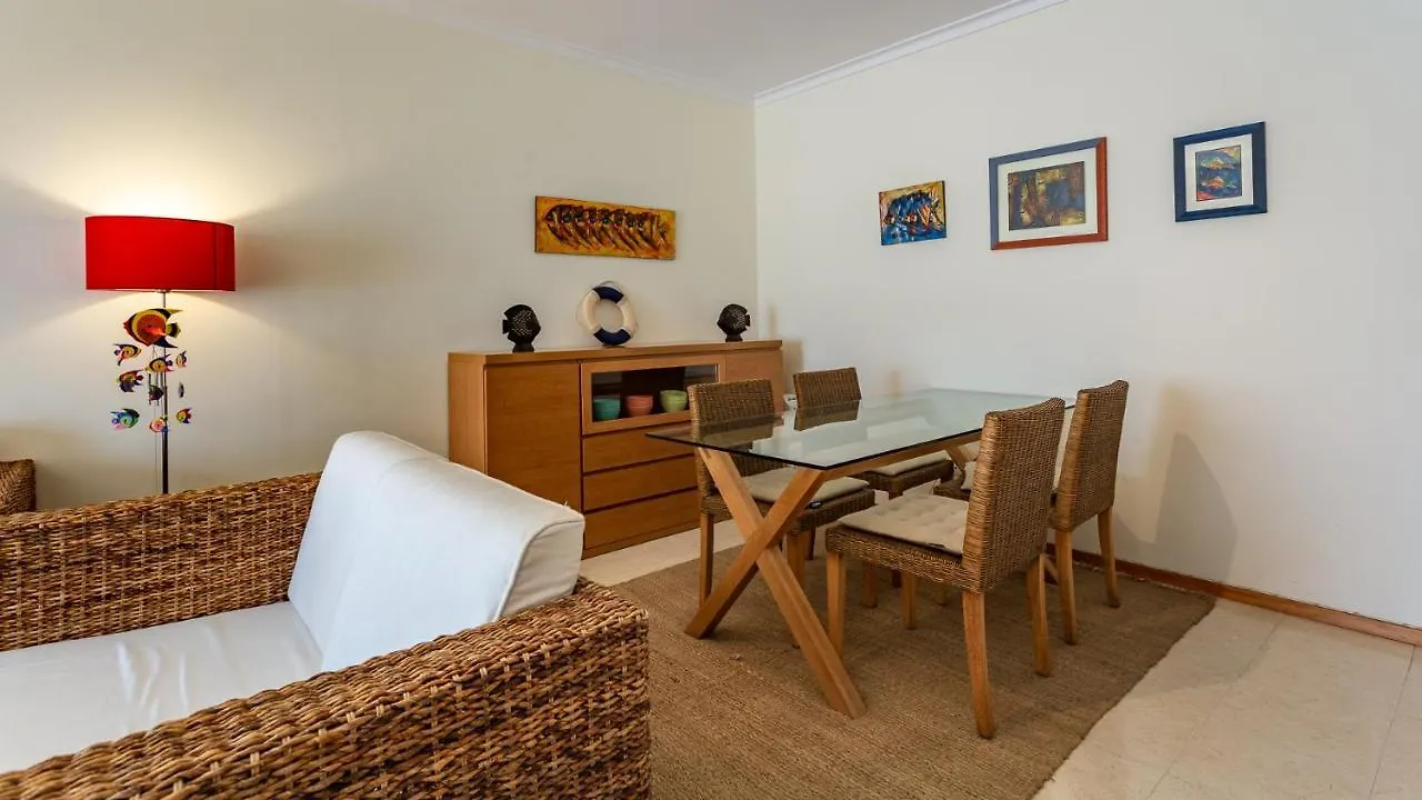 Bright & Lovesome Apartment W/ Balcony In Portimao By Lovelystay