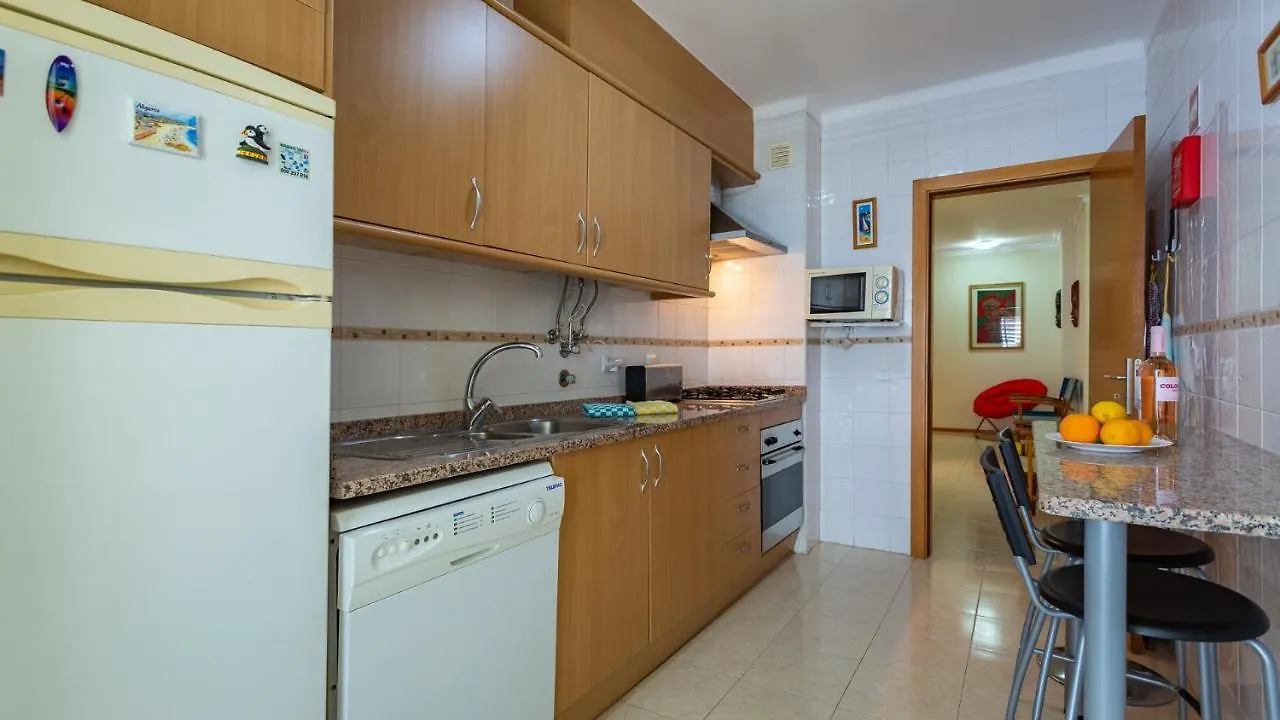 Bright & Lovesome Apartment W/ Balcony In Portimao By Lovelystay 0*,  葡萄牙